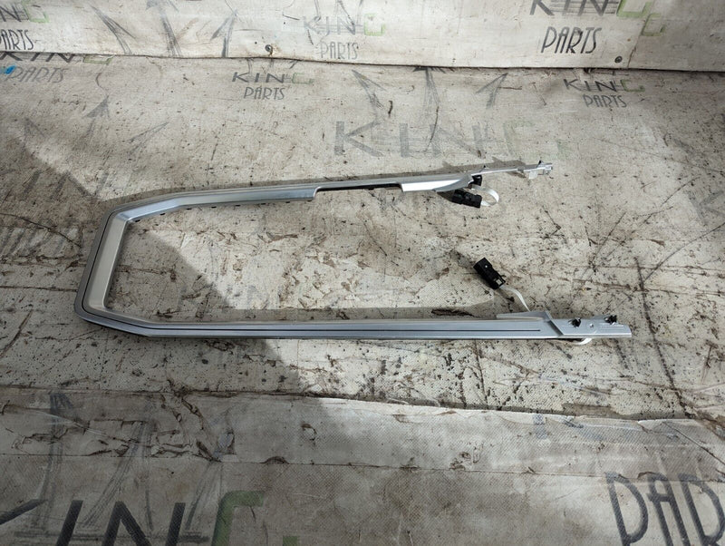 AUDI E-TRON 2018-ON UPPER CENTER CONSOLE LIGHT FIBER TRIM 4KR947209 GENUINE