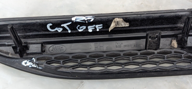RANGE ROVER EVOQUE L538 FRONT RIGHT O/S WING FENDER GRILLE TRIM BJ32-280B10-ABW