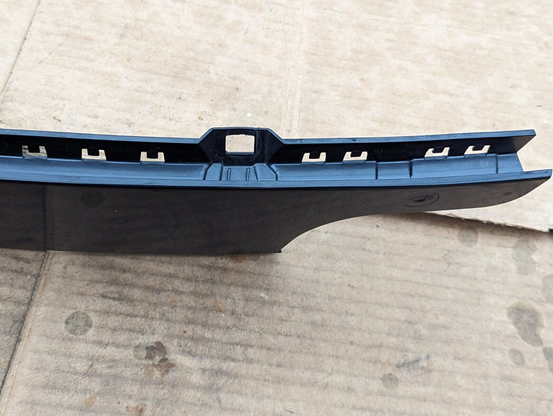 VW GOLF MK7 2012-2020 FRONT RIGHT SIDE O/S DOOR B PILLAR TRIM COVER 5G4837902D