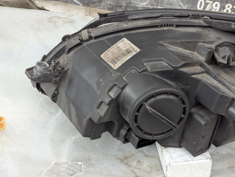 MERCEDES-BENZ C-CLASS W204 07-14 FRONT RIGHT O/S HEADLIGHT HEADLAMP A2048208661