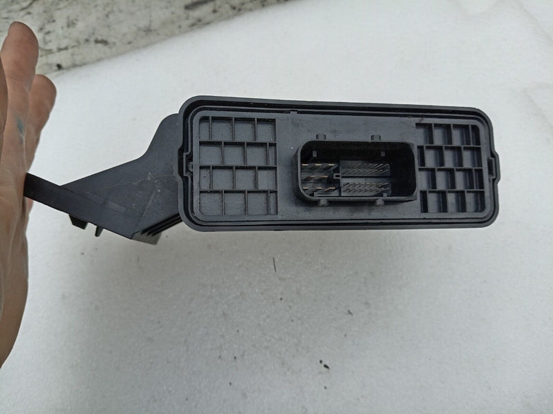 AUDI E-TRON 2018- ON AC CLIMATE CONTROL UNIT W/ BRACKET 4KE965557B GENUINE