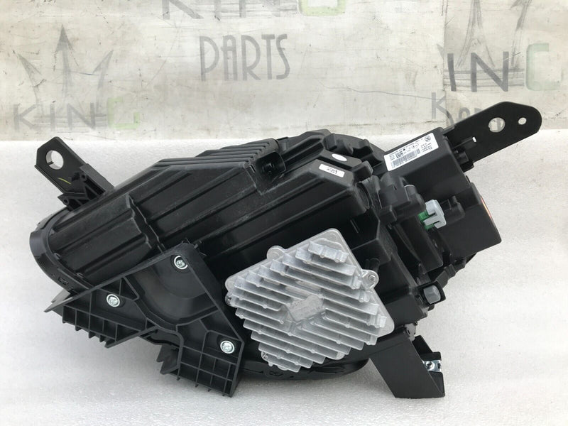 MASERATI GRECALE M182 **NEW GENUINE FRONT HEADLIGHT LAMP RIGHT SIDE IT51360748