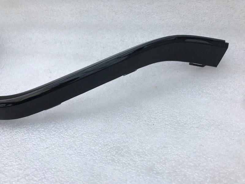AUDI RS7 C8 2019- REAR BUMPER ON THE TOP DIFFUSER RIGHT SIDE STRIP TRIM MOULDING