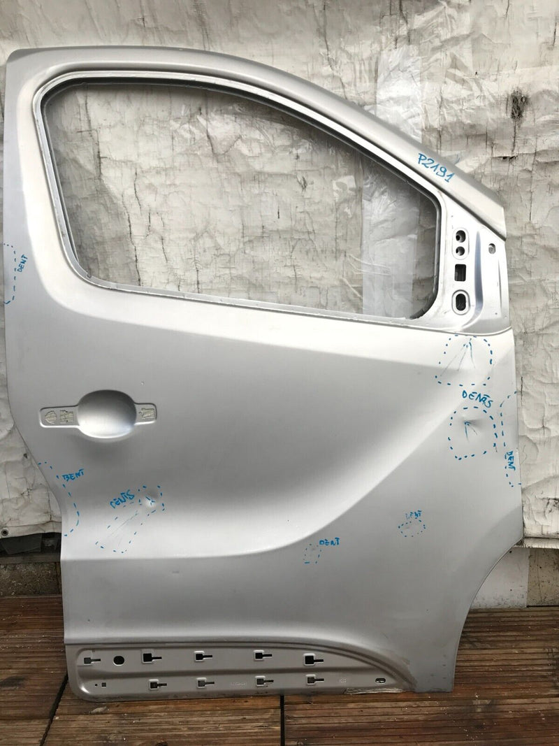 VIVARO, TRAFIC NISSAN NV300, TALENTO 2014-18 LEFT SIDE FRONT DOOR PANEL
