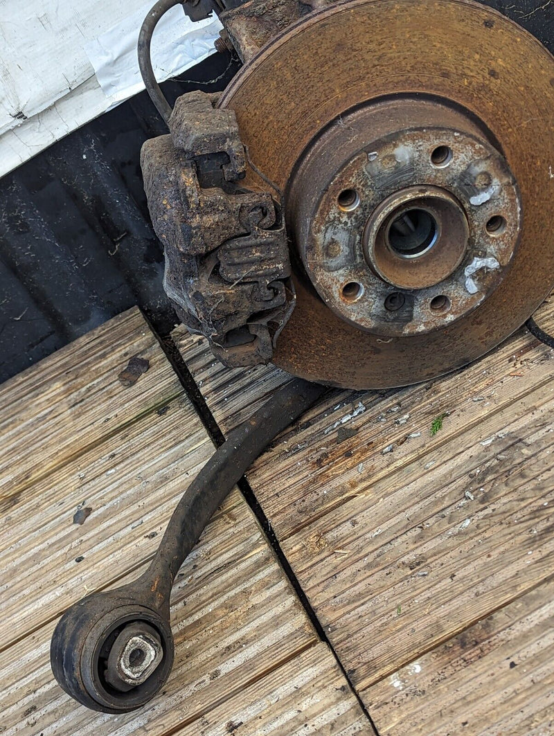 BMW X1 E84 09-15 DRIVER SIDE RIGHT SHOCK ABSORBER SUSPENSION  LEG 6789854