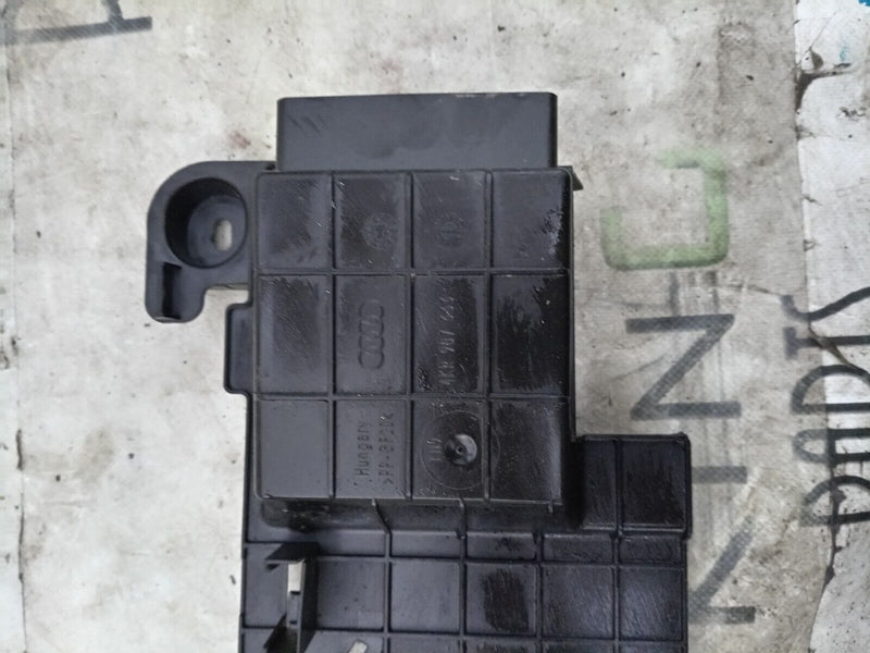 AUDI E-TRON 2018-ON HOLDER FOR ELECTRICAL CONTROL UNIT BRACKET 4KR907333 GENUINE