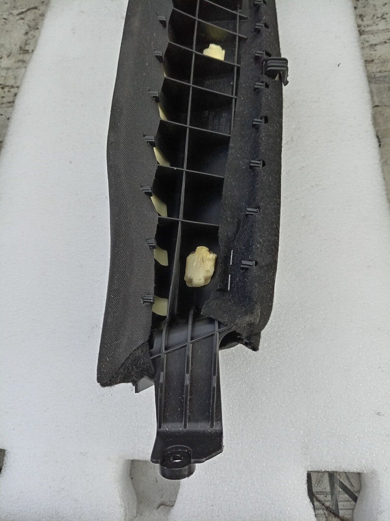 AUDI E-TRON 2018-ON LEFT PASSENGER SIDE N/S INTERIOR ARM REST 4KE85703A38M