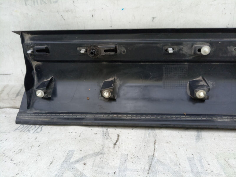 RANGER ROVER EVOQUE L538 2011-14 LEFT SIDE FRONT DOOR TRIM MOULDING PANEL