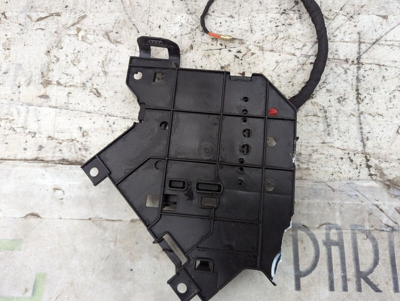AUDI E-TRON 2018-ON BATTERY POWER DISTRIBUTION BOX GENUINE DAMAGE