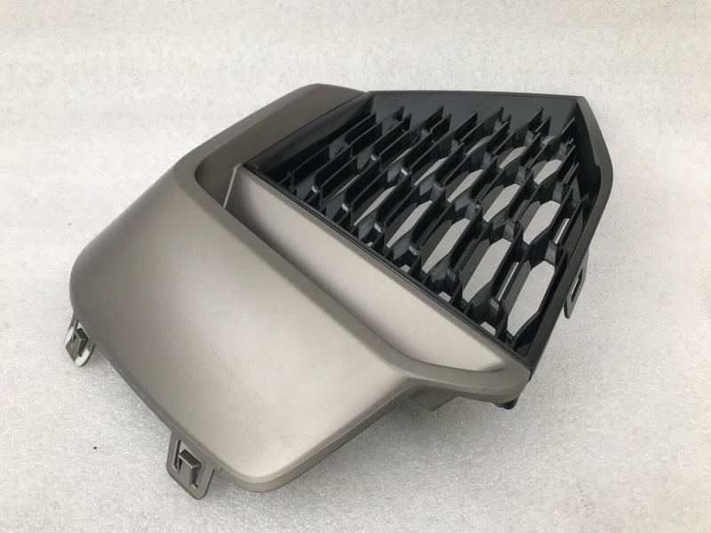 BMW 2 F44 GRAN COUPE MSPORT 2020 FRONT BUMPER RIGHT GRILL FOG LIGHT TRIM 8075518