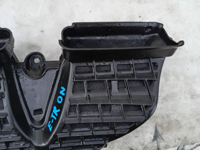 AUDI E-TRON 2018-ON AIR GUIDE 4KR819389 GENUINE