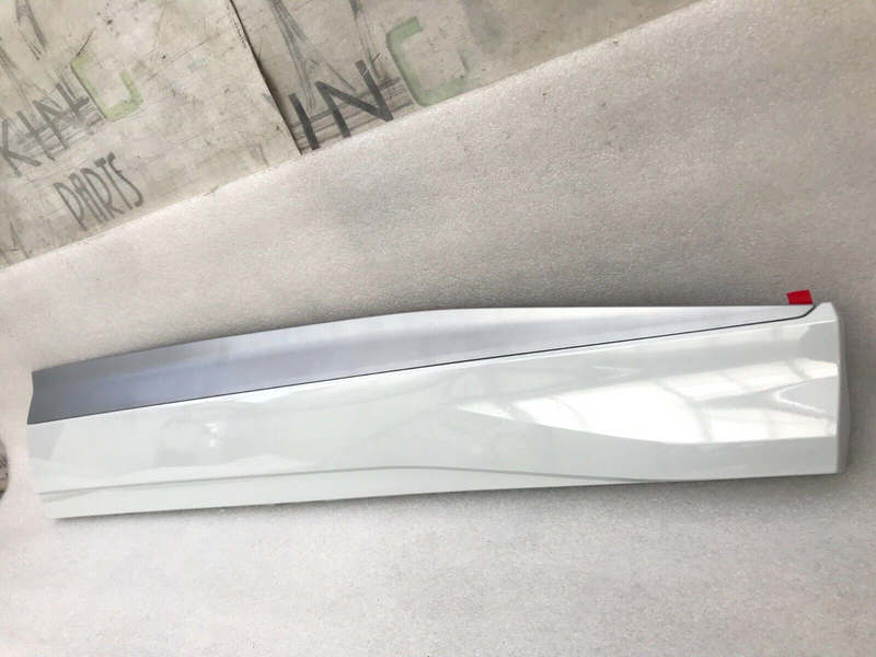 AUDI Q4 E-TRON *NEW FRONT DOOR TRIM MOULDING PANEL RIGHT SIDE 89A.853.960B