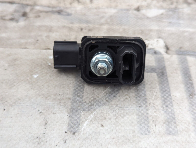 TOYOTA RAV4 MK5 XA50 19-ON CRASH IMPACT SENSOR 8983A-52010 GENUINE