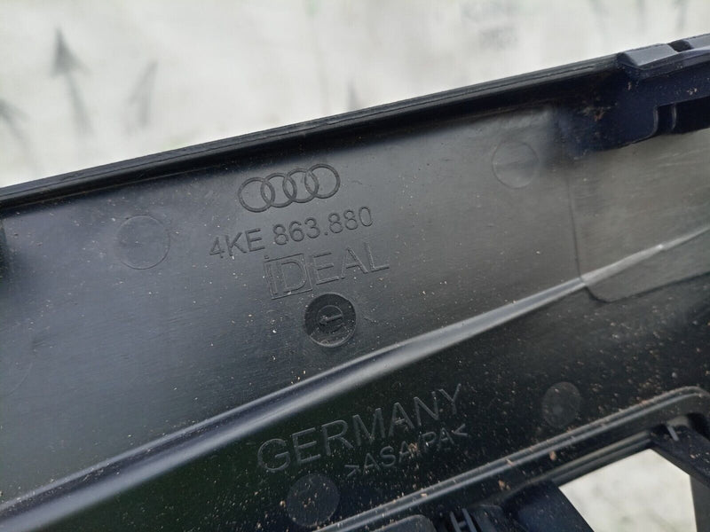 AUDI E-TRON 2018-ON BOOT INTERIOR RIGHT O/S  BOOT LINING TRIM 4KE863880 GENUINE