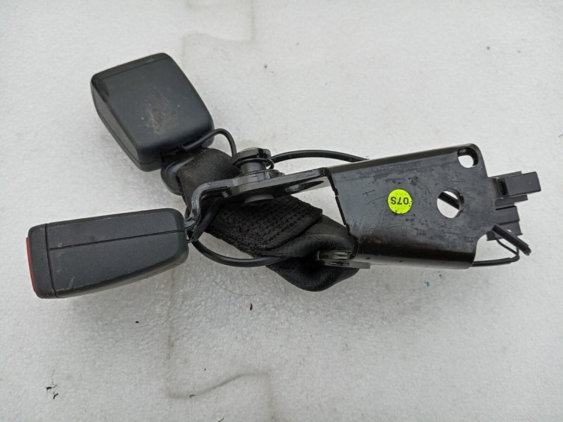 AUDI E-TRON 2018- ON REAR RIGHT TWIN SEAT BELT BUCKLE LOCK 4KE857739H GENUINE