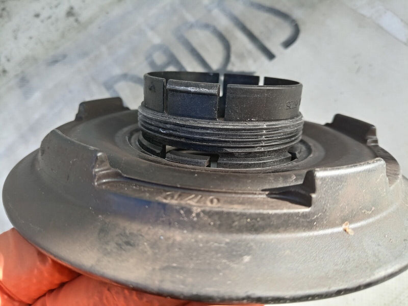 MERCEDES G CLASS W463 G63 AMG SINGLE HUB CAP LID A0004003400
