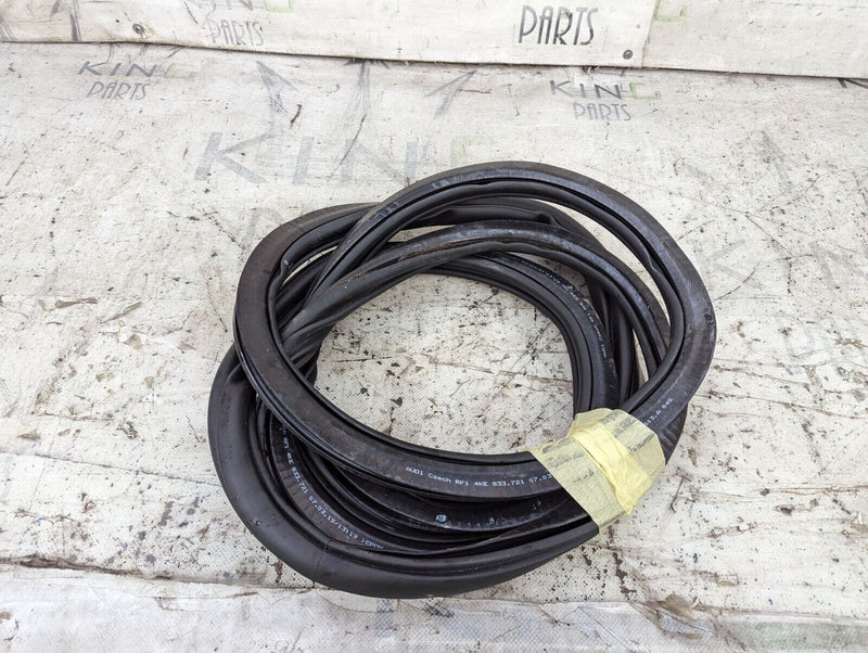 AUDI E-TRON 2018-ON REAR DOOR INNER GASKET RUBBER SEAL 4KE833721 GENUINE