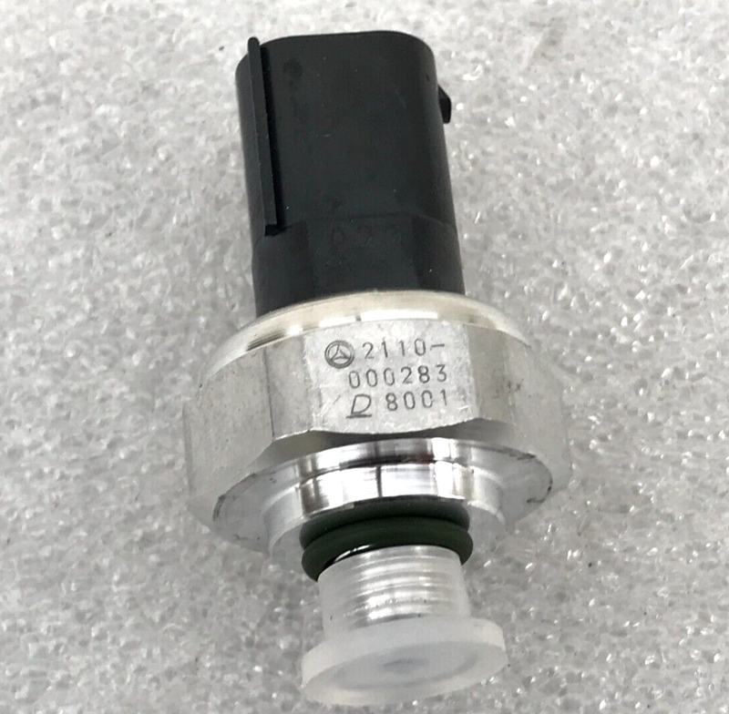 MERCEDES GLK CLASS X204 *NEW AIR CONDITIONING PRESSURE SENSOR AC A2110000283