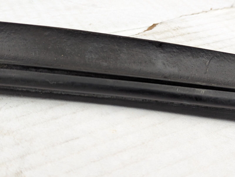 BMW 3 SERIES F30 2011-2019 FRONT ENGINE HOOD BONNET RUBBER SEAL STRIP 7255802