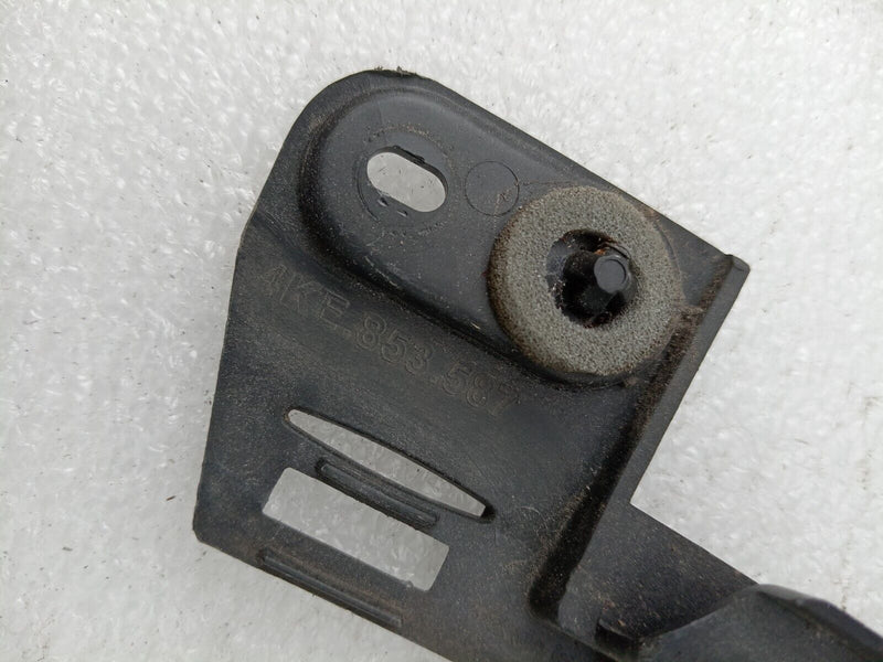 AUDI E-TRON 2018-ON REAR LEFT N/S WHEEL ARCH MOUNT BRACKET 4KE853587 GENUINE