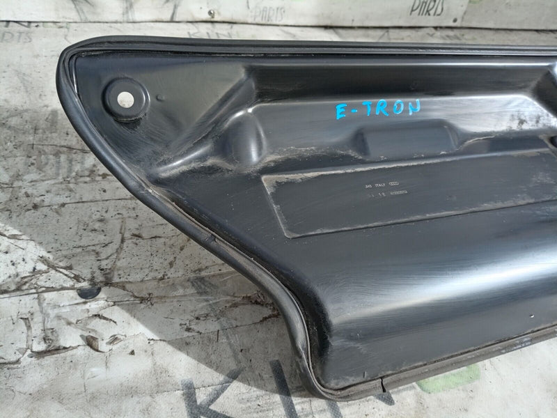 AUDI E-TRON 2018-ON FRONT BODY REINFORCEMENT BRACE PLATE 4KE805713 GENUINE