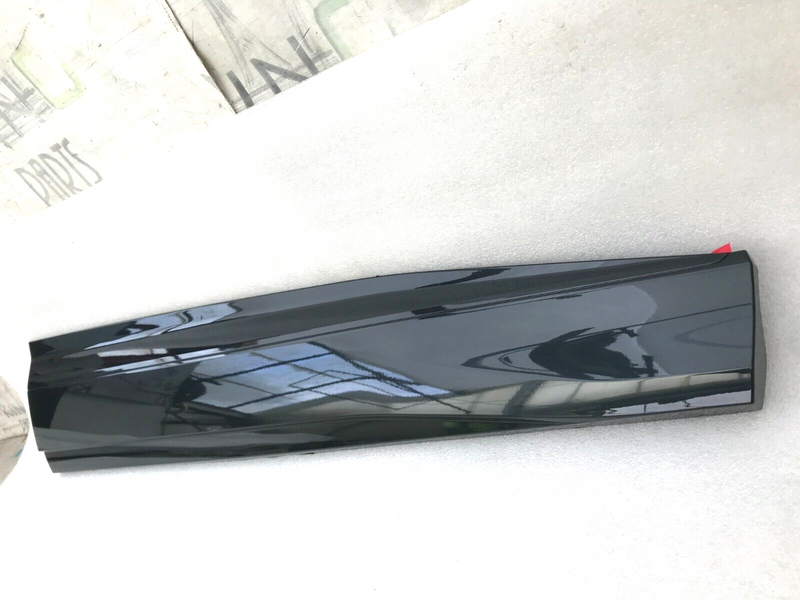AUDI Q4 E-TRON *NEW FRONT DOOR TRIM MOULDING PANEL RIGHT SIDE 89A.853.960A