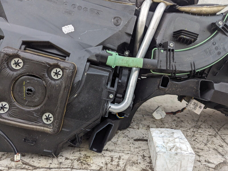 BMW 3 SERIES F30 2011-2019 HEATER MATRIX BOX 9207091 GENUINE