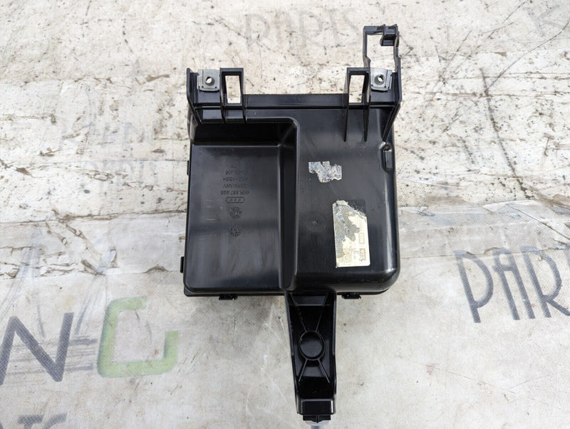 AUDI E-TRON 2018-ON DASHBOARD GLOVE BOX COMPARTMENT 4KR857925 GENUINE