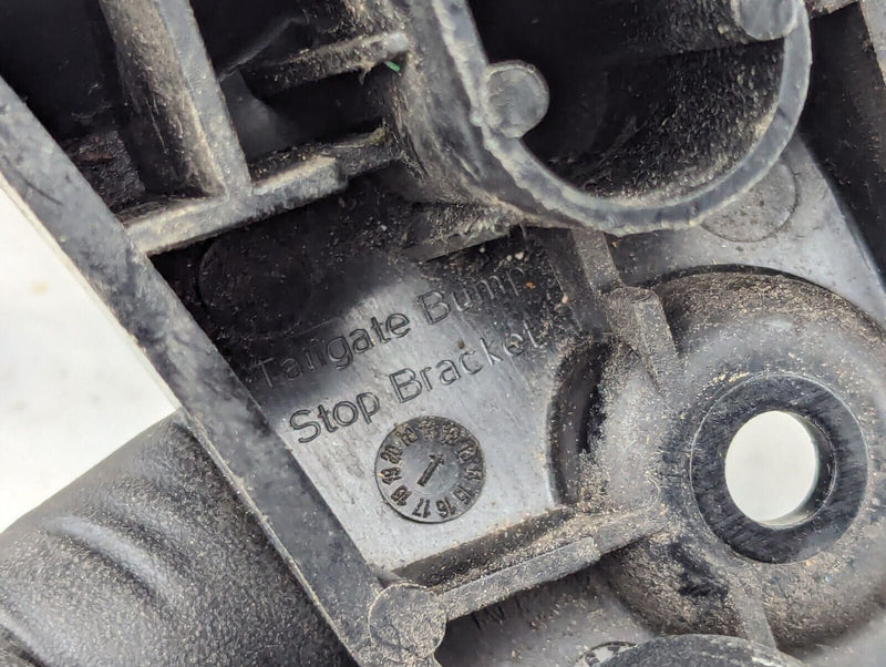 RANGE ROVER EVOQUE L538 11-15 REAR TAILGATE BUMPER STOP BRACKET BJ32-17B918-AB