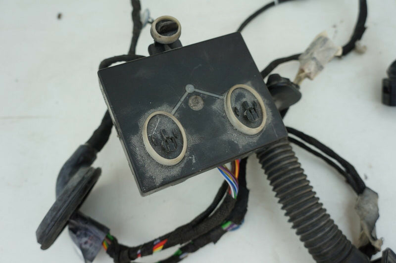 AUDI A3 OFFSIDE / NEARSIDE SIDE REAR DOOR CONTROL MODULE ECU 5Q0959595D (S11-43)