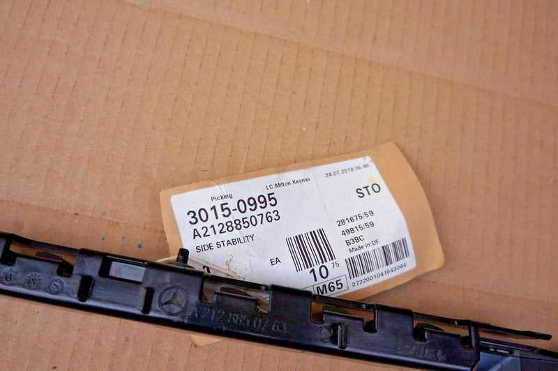 MB W212 E CLASS 2010-2012 N/S/R BUMPER BRACKET P/N A2128850763 (S2-21)