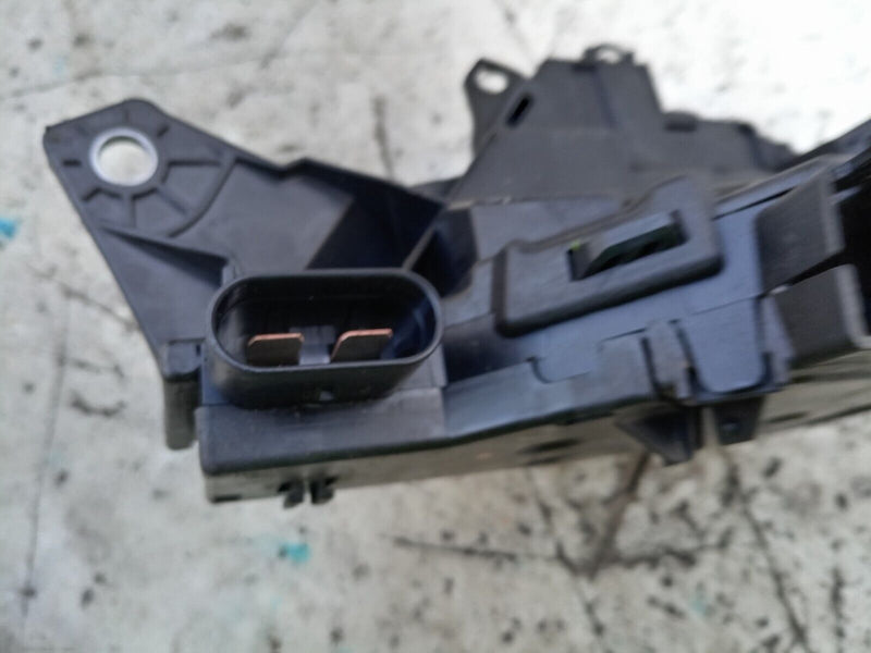 MERCEDES C CLASS W205 14-21 FUSE BOX MODULE BATTERY TERMINAL A2055402250  #