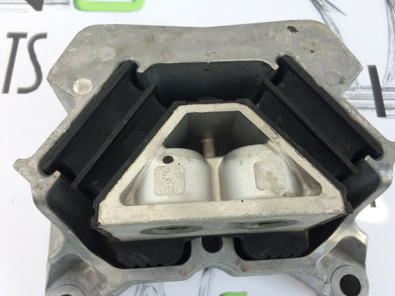 MAN TGA TGS TGX D2066 GENUINE ENGINE MOUNTING SUPPORT ENGINE MOUNT 81962100597