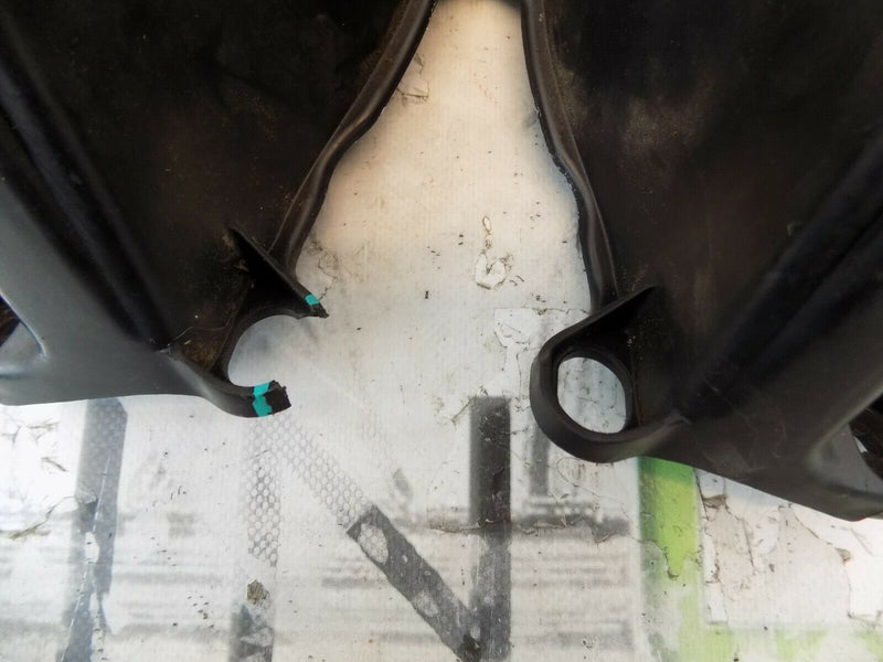 PEUGEOT 3008 2008-2016 REAR BUMPER BRACKET MOUNT HOLDER GUIDE PAIR LEFT RIGHT *N