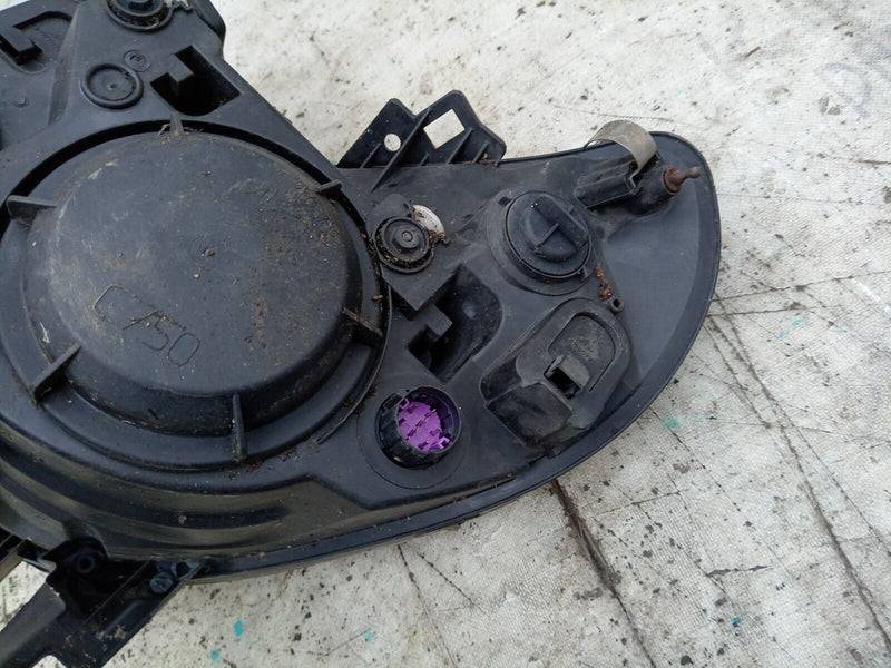 FIAT DUCATO RELAY BOXER MK3 06-13 GENUINE FRONT HEADLIGHT RIGHT DRIVER SIDE 2106