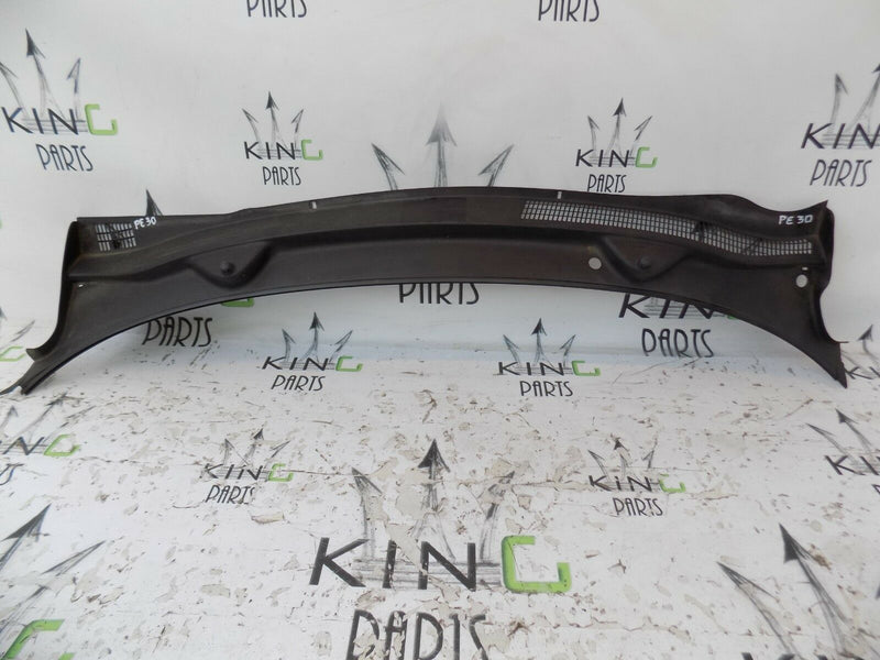 VAUXHALL CORSA D 2006-2014 WINDSCREEN WIPER SCUTTLE PANEL 13203617