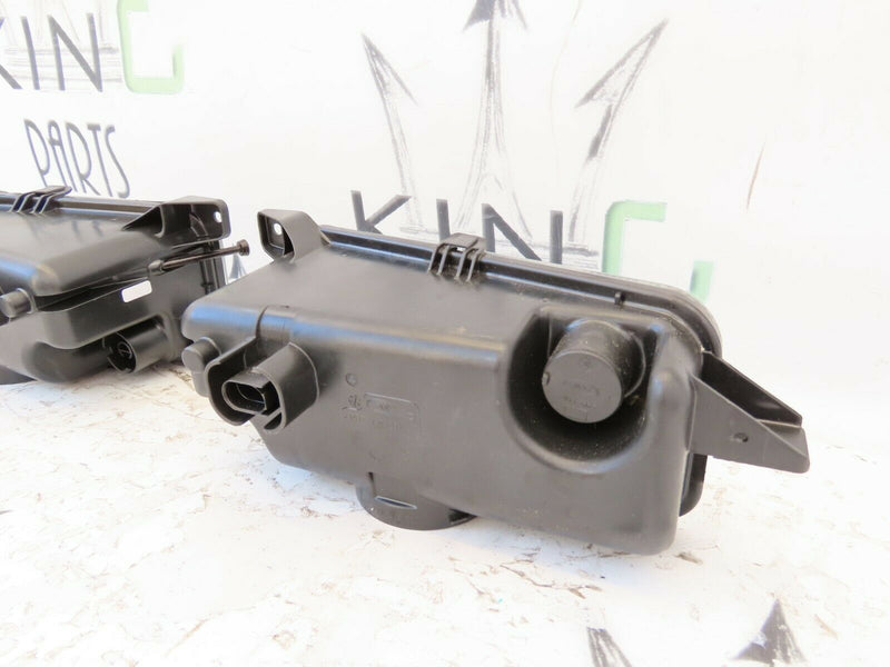 MERCEDES ACTROS 2003-2012 PAIR OF FRONT LEFT AND RIGHT FOG LIGHT LAMP