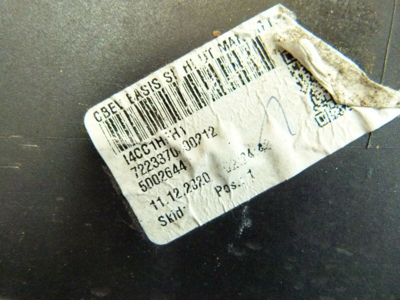 AUDI E-TRON 2018-ON LOWER SECTION REAR BUMPER GENUINE PDC 4KE807521B