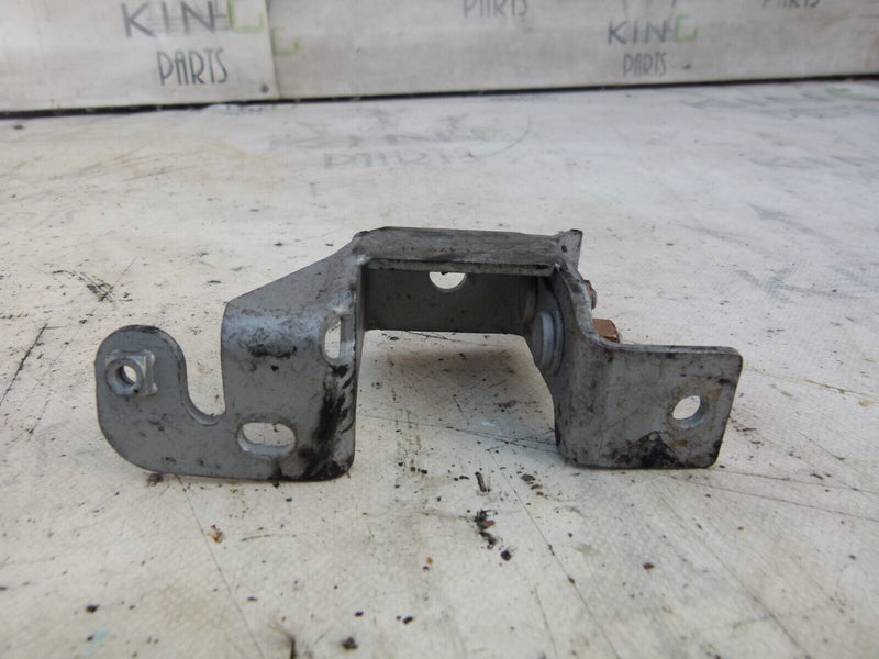 MERCEDES C W204 2007-2011 2.2 CDI ENGINE MOUNT BRACKET GENUINE A2044901140