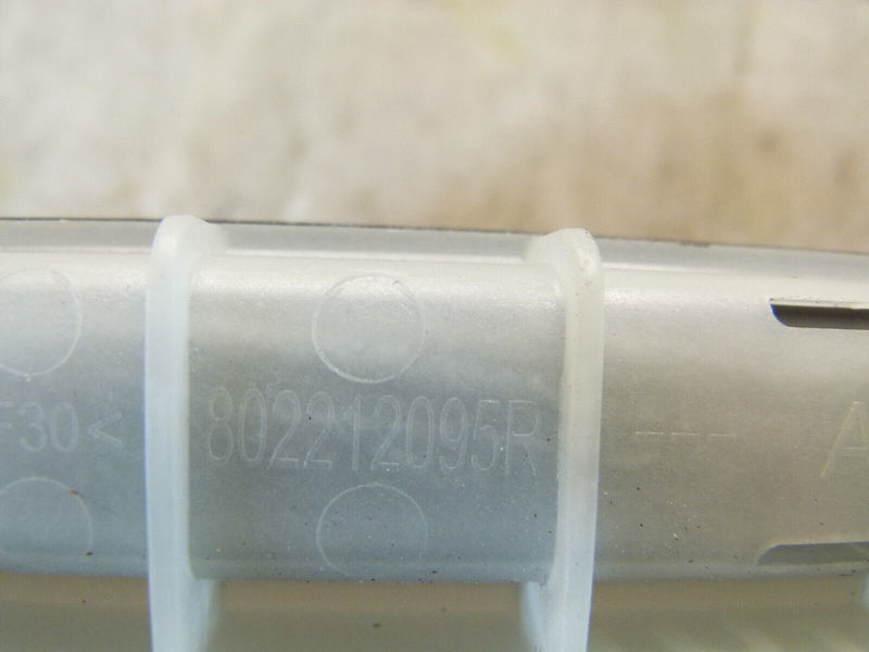 RENAULT CAPTUR 2020-ON FRONT LEFT WINDOW GLASS GUIDE 802212095R