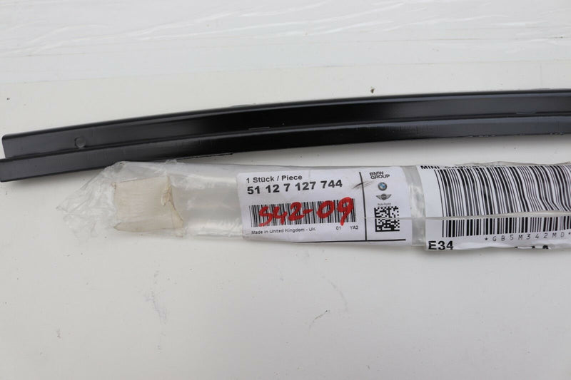 MINI R50 R52 R53 R56 R57 R58 REAR BUMPER GUIDE RAIL NEW GENUINE 7127744 /S42-08