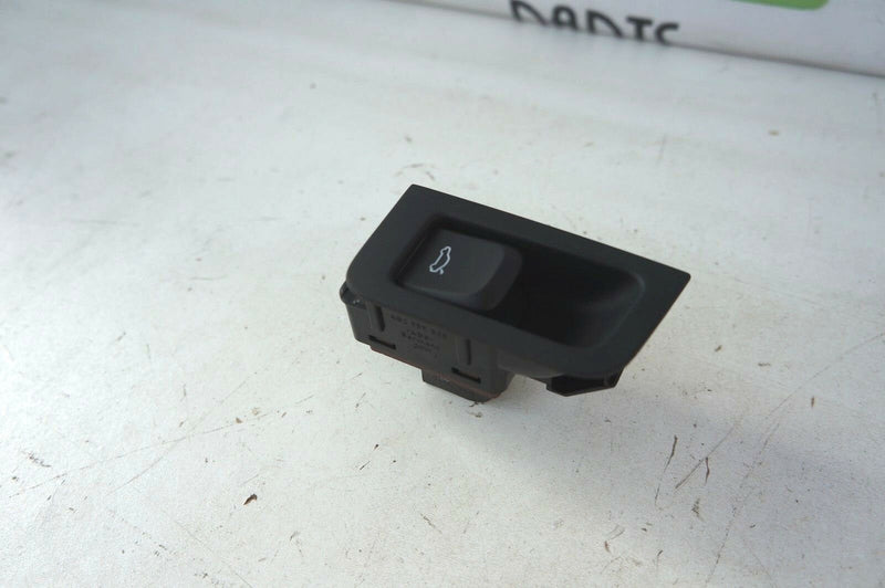 AUDI A6 (C7/4G) 2012-ON REAR TAILGATE BOOT LID OPENING RELEASE SWITCH 4G2959830