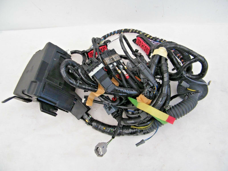 FORD B-MAX / FIESTA MK6 FUSE BOX WITH WIRING 7171-3330-30