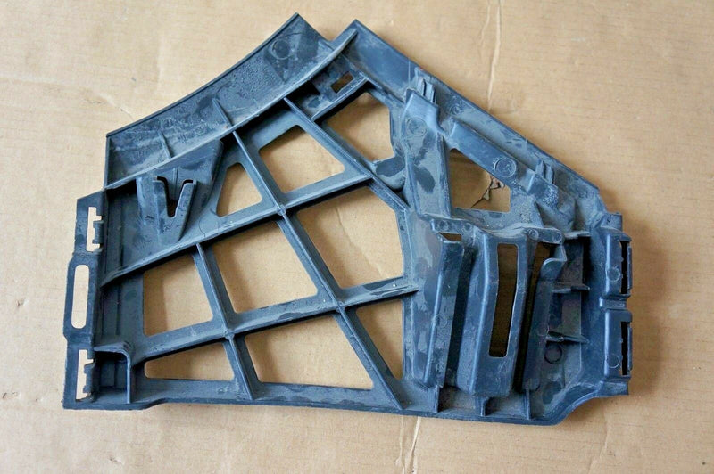 VW GOLF MK5 2004-2008 HATCHBACK RIGHT REAR BUMPER BRACKET 1K6807378 (S12-03/S34)