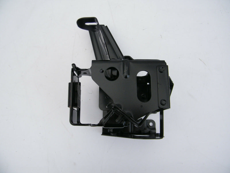 MERCEDES C-CLASS W204 2007-2014 ALARM SYSTEM HOLDER for RELAY SUPPORTING BATTERY