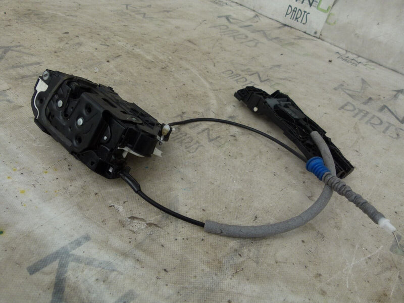 VW UP 2011-16 FRONT LEFT DOOR LOCK AND HANDLE BRACKET GENUINE 1S2837015