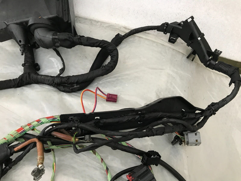 MERCEDES GLC X253 2.0 PETROL COMPLETE ENGINE HARNESS WIRING LOOM  & FUSE BOX