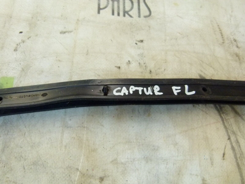 RENAULT CAPTUR 2020-ON FRONT LEFT DOOR LOWER RUBBER SEAL 808313293R