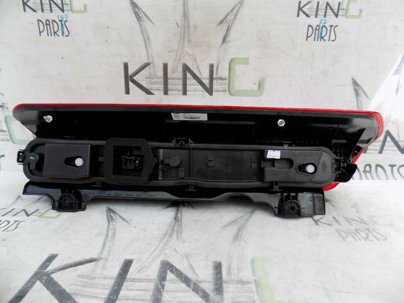 FORD TRANSIT 2014-2019 O/S DRIVER RIGHT REAR TAILLGHT LIGHT - BRAND NEW -
