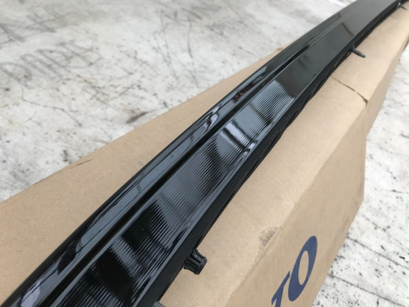 VOLVO XC40 **NEW RAIL ROOF RACK LUGGAGE CARRIER RIGHT SIDE 31448382